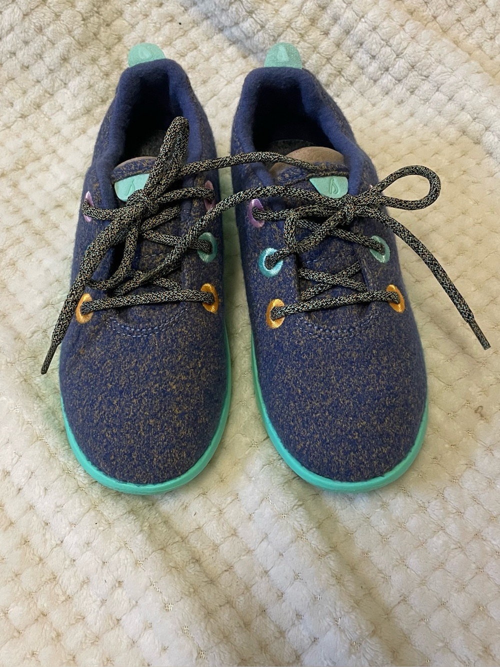 allbirds smallbirds Kids Navy Sneakers with Teal and Gold Accents size 13